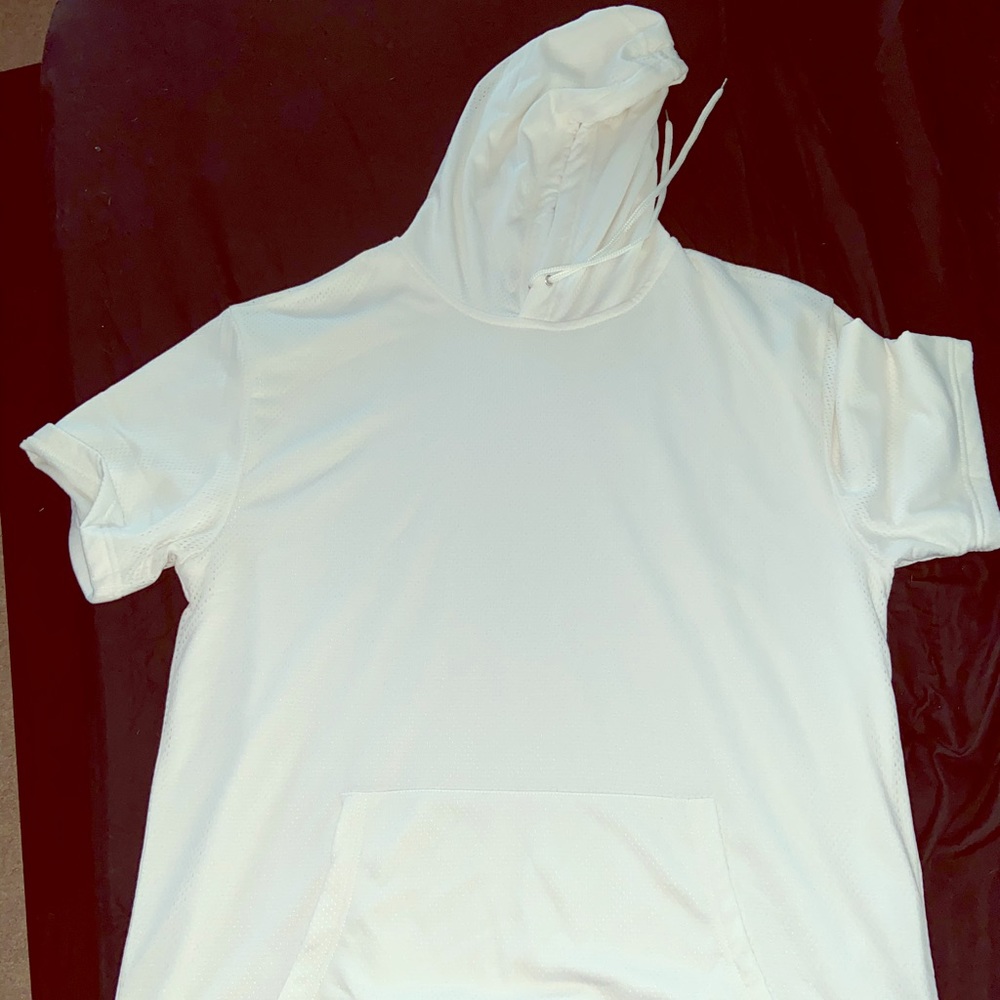 Hooded shirt